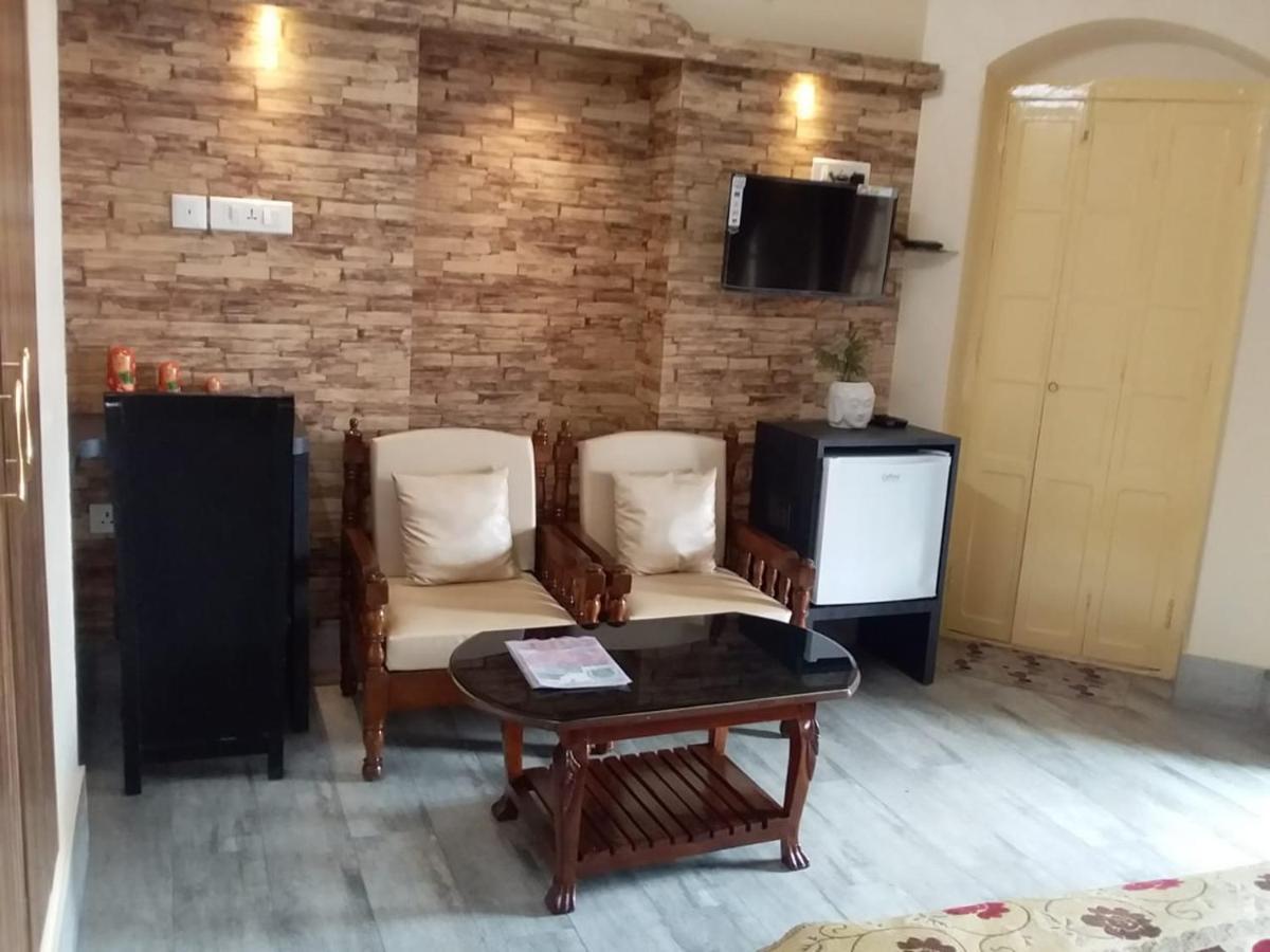 Shiva Ganges View Guest House พาราณสี ภายนอก รูปภาพ