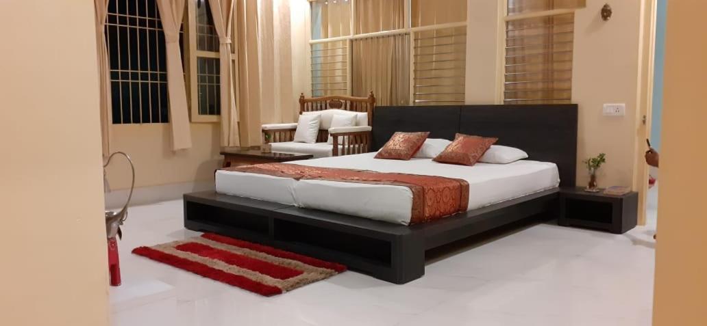 Shiva Ganges View Guest House พาราณสี ภายนอก รูปภาพ